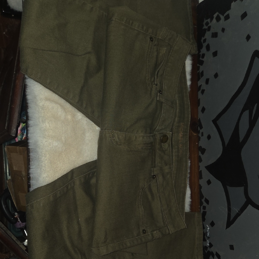 MICHAEL Michael Kors Green Skinny Jeans with Sleek Fit